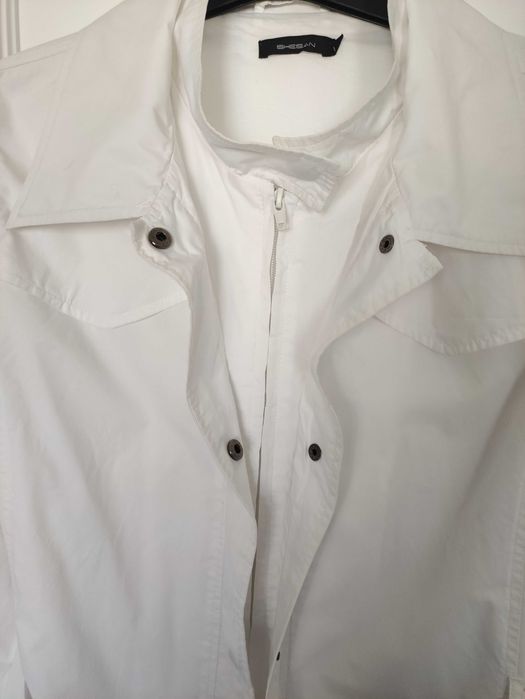 Parka de senhora muito bonita e confortável