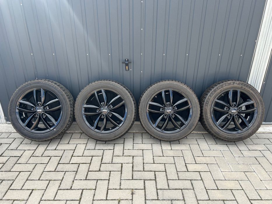 Koła zimowe MINI R60, R61 - Bridgestone 205/55 R17, 17x7J (9_803_726)