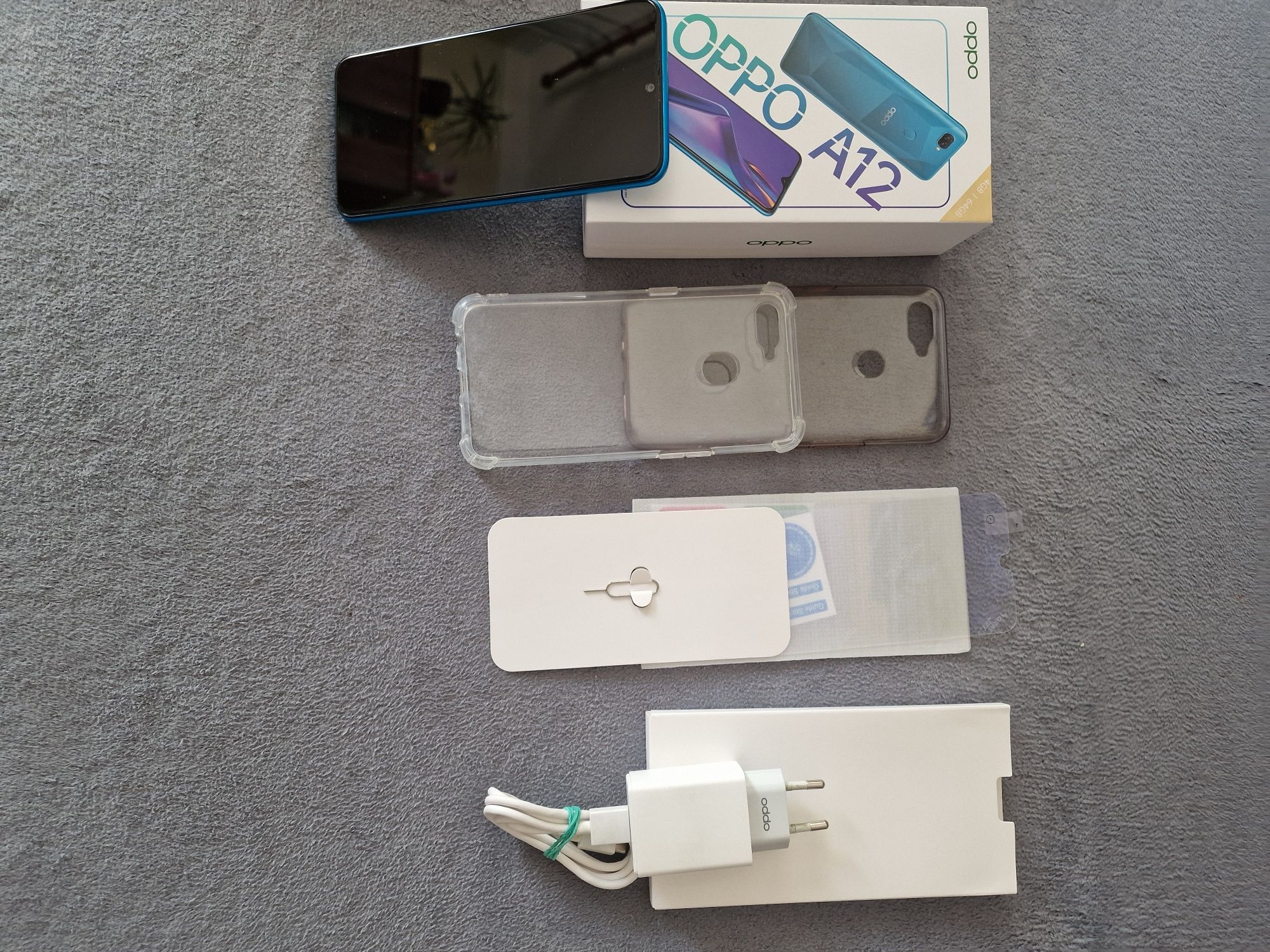 Oppo a12 4GB/64GB