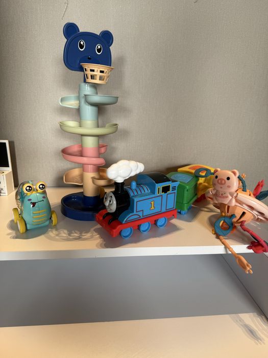 Продам іграшки , краще лотом