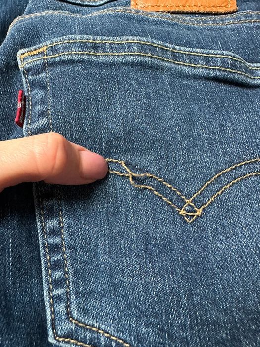 Jeansy z wysokiem stanem rurki Levis W29/L30