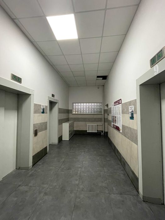 2 кім 77 мкв євроремонт вул Гришка Мих 9, смт Позняки