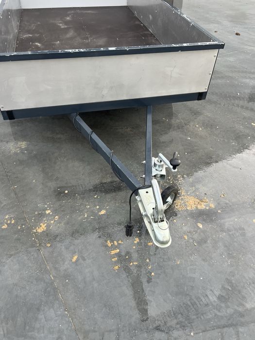 Reboque multi usos ( reservado )