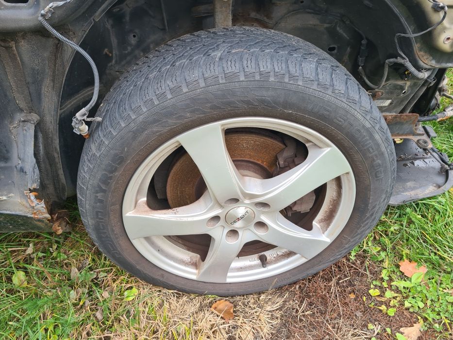 Alufelgi z oponami zimowymi 17" 5x110 Alfa romeo Giulietta,  159