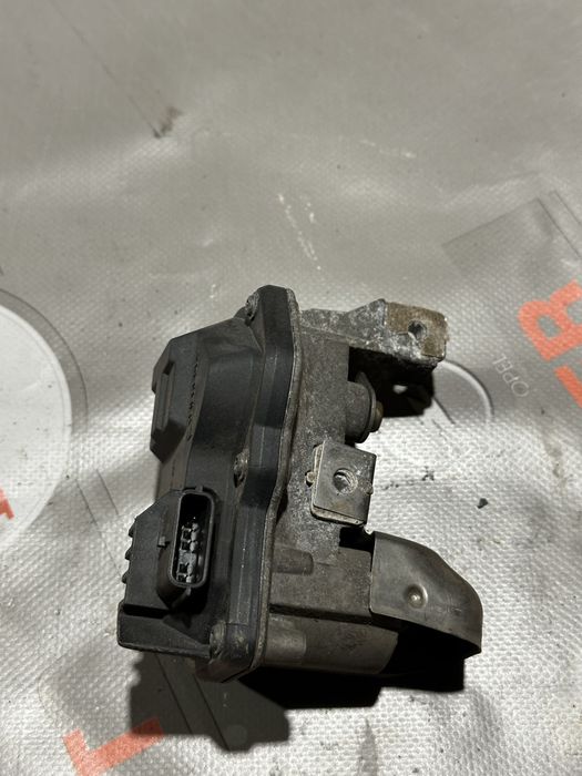 Вихлопна заслонка дросельна Renault Kangoo Mercedes Citan Авторозборка