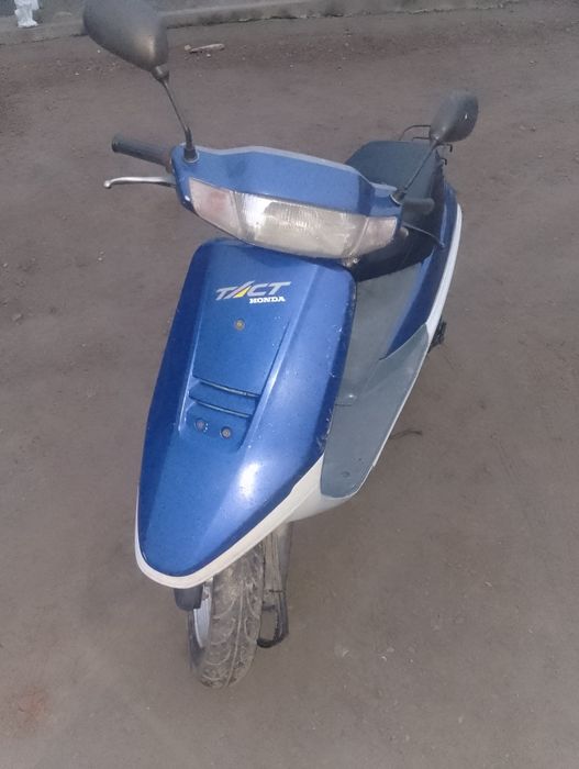 Honda Tact24 сів поїхав