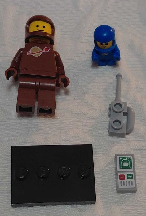 lego minifigures series 24