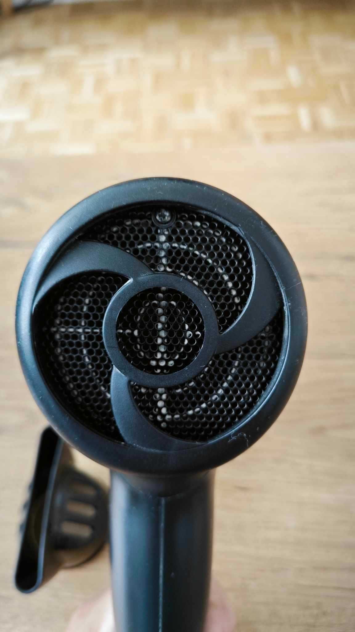 Suszarka do włosów Remington Power Dry 2000 D3010
