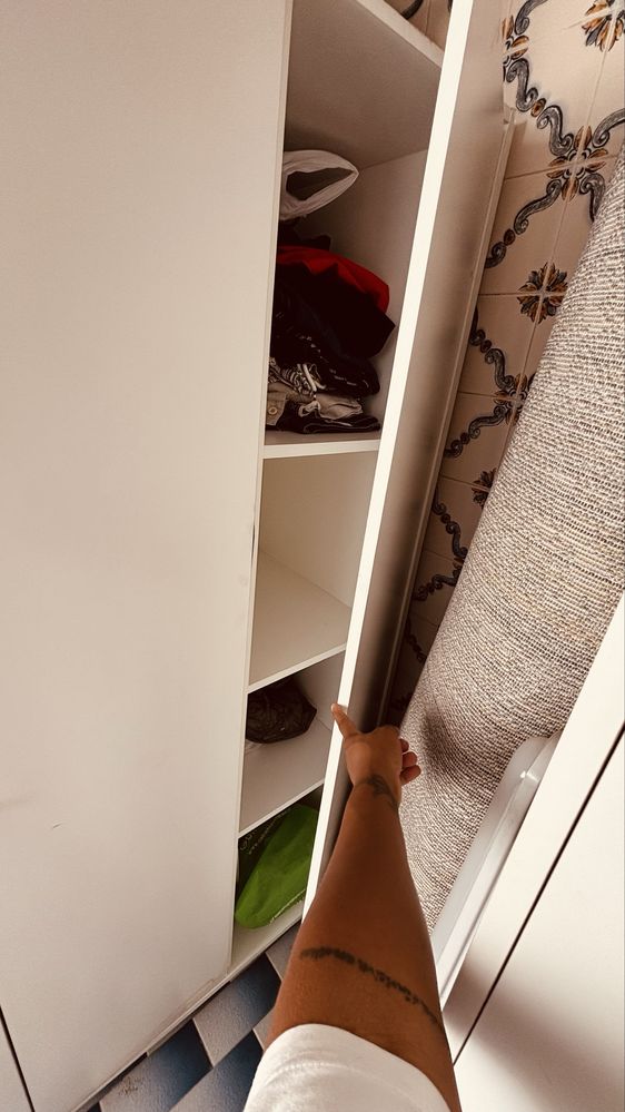 Guarda-roupa do ikea com 3 portas