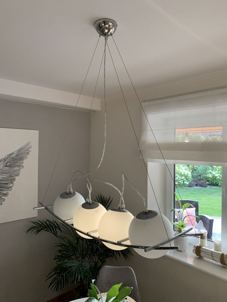 Lampa sufitowa kula nad stół kuchnia, jadalnia