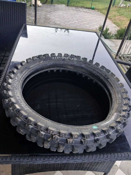 Продам резину для кросових мотоциклів різних розмірів