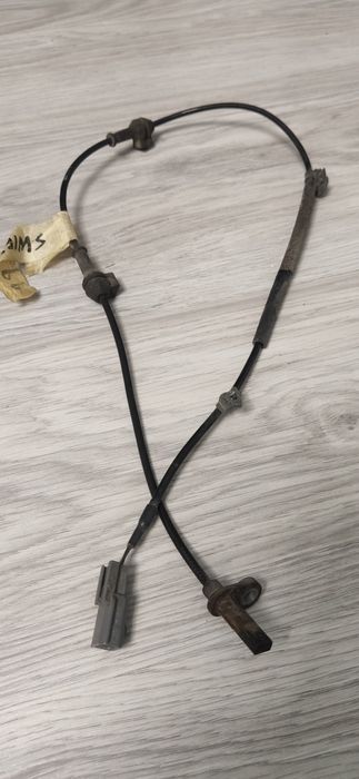 Suzuki Swift czujnik sensor abs prawy przód