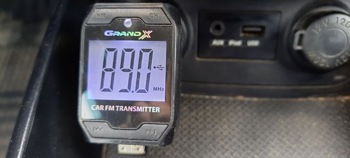 ФМ-трансмиттер FM-трансмиттер с пультом управления