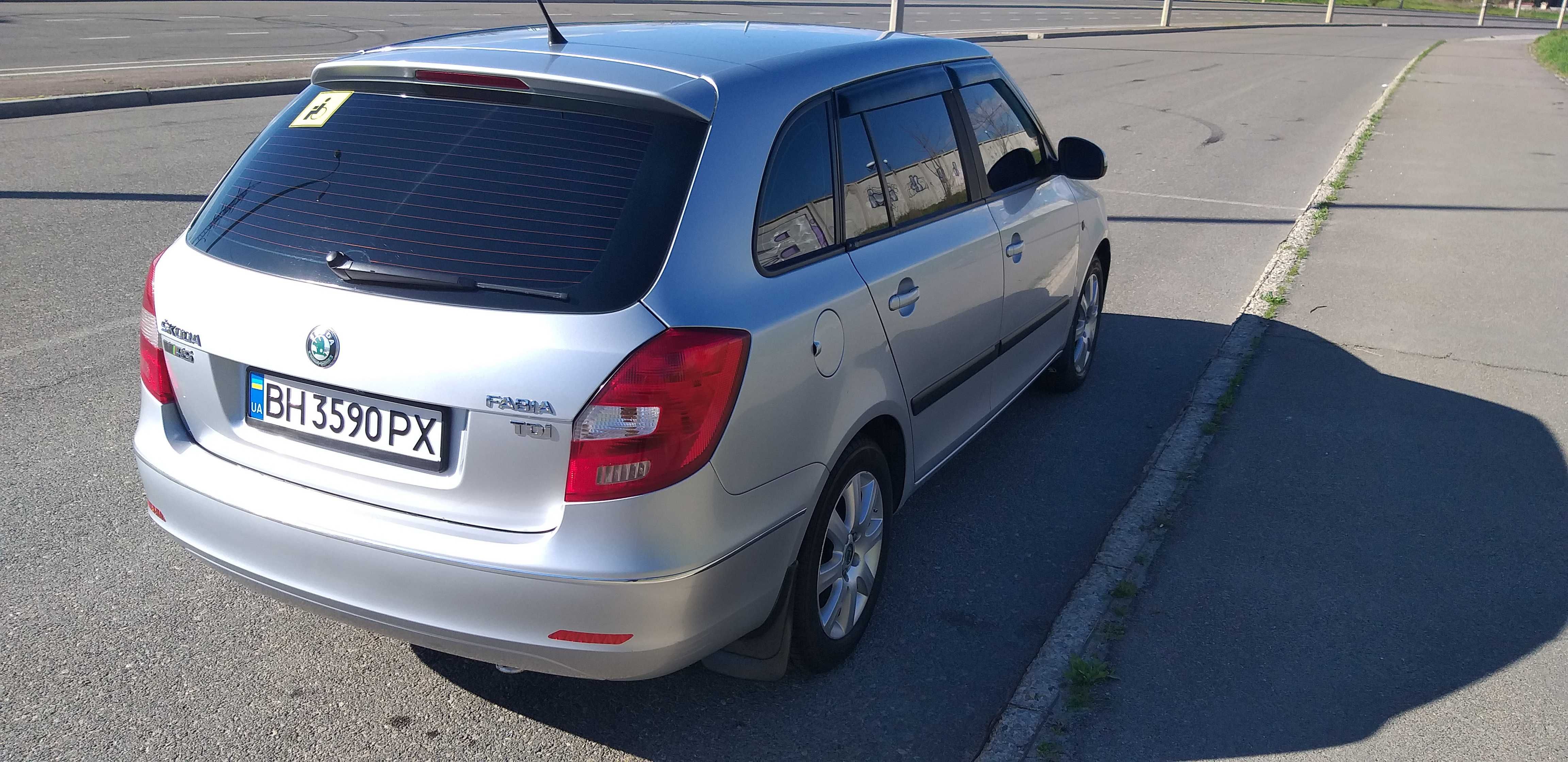 skoda fabia 2010 1.6 tdi