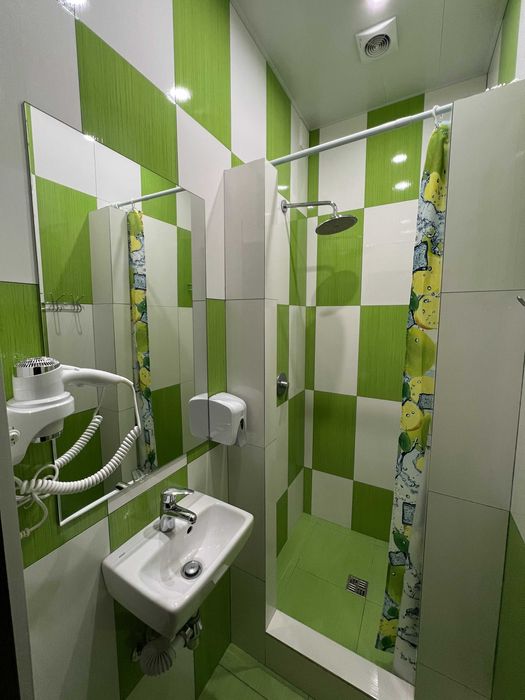 Здається кімната метро Либідська. Без комунальних платежів!