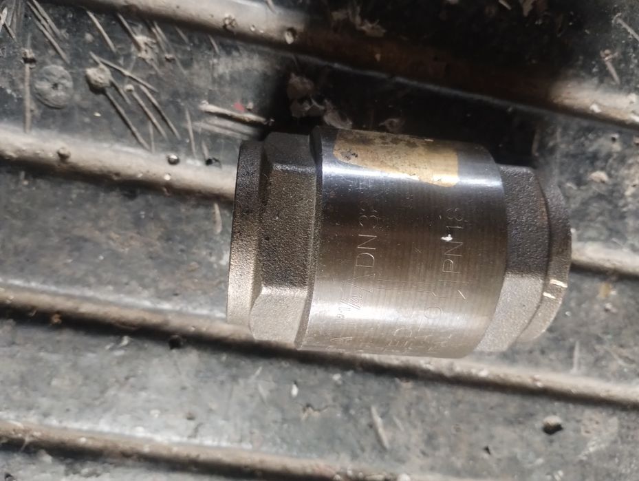 Zawór zwrotny 1"1/4