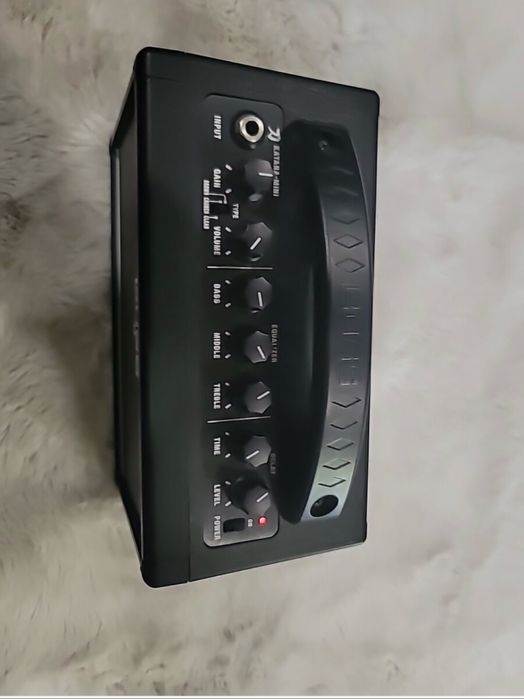 Amplificador Boss Katana Mini, como novo!