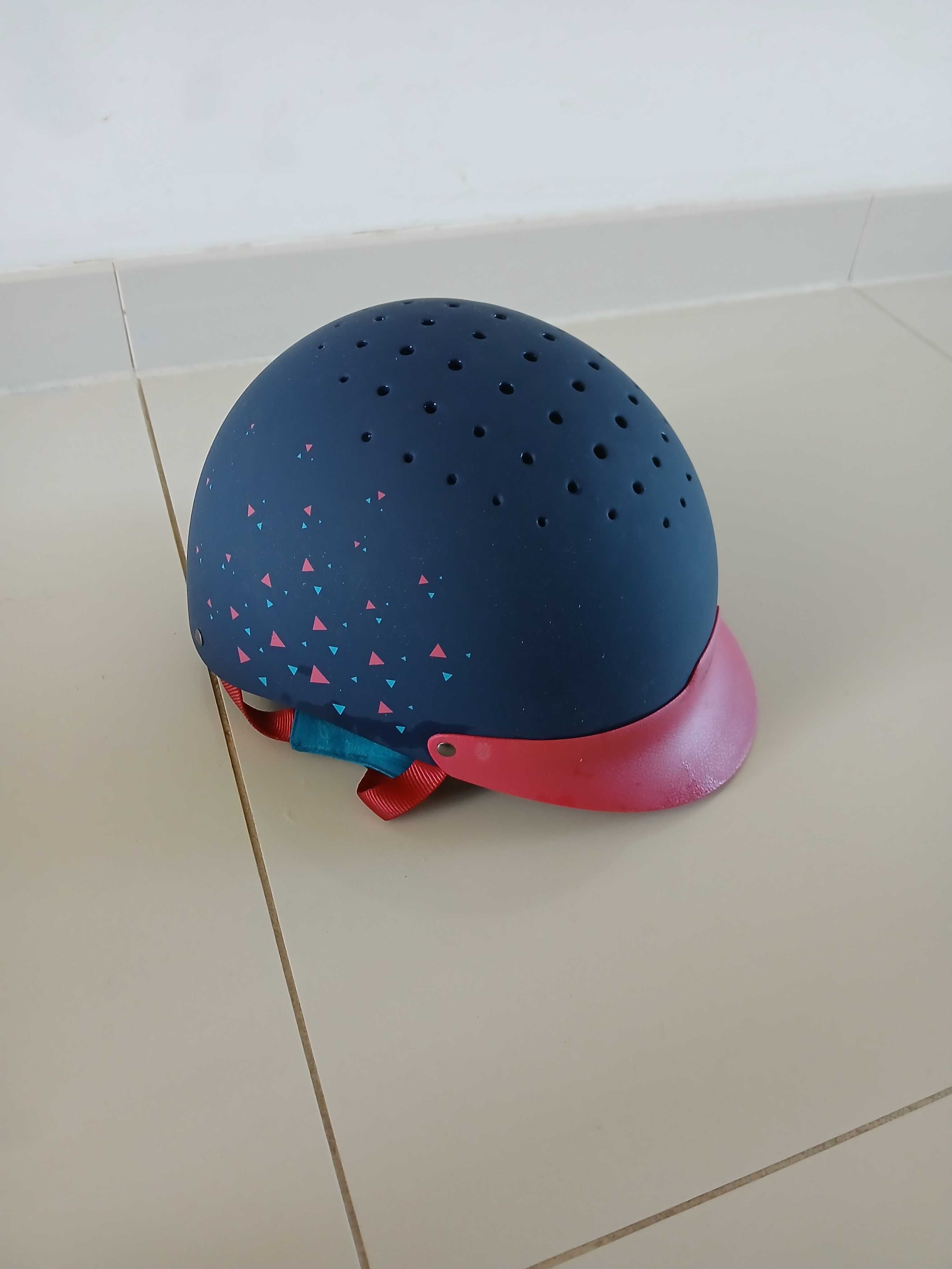 Kask do jazdy konnej fungalez