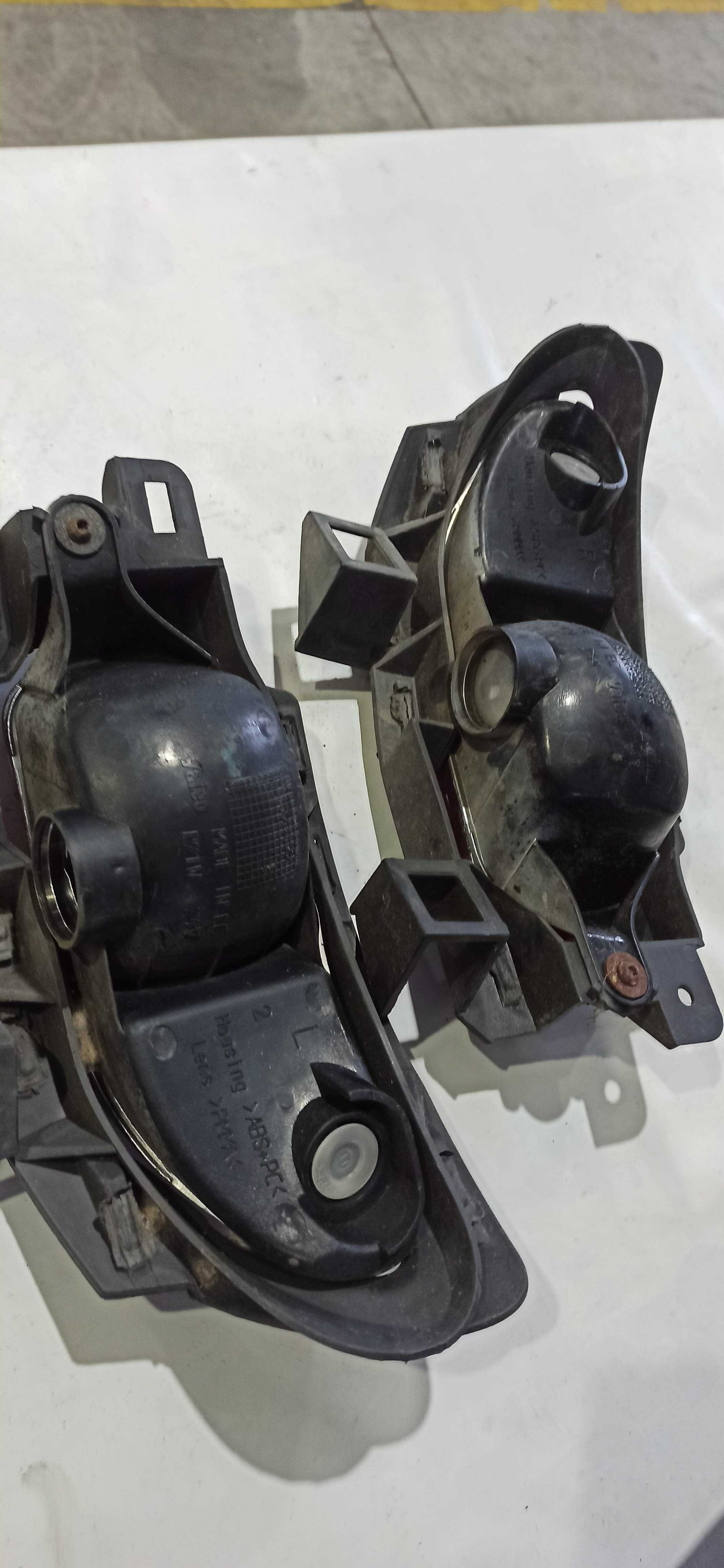 Farolim parachoques traseiro Opel corsa C