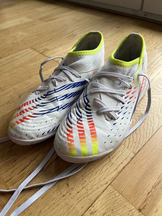 Halówki Adidas Predator
