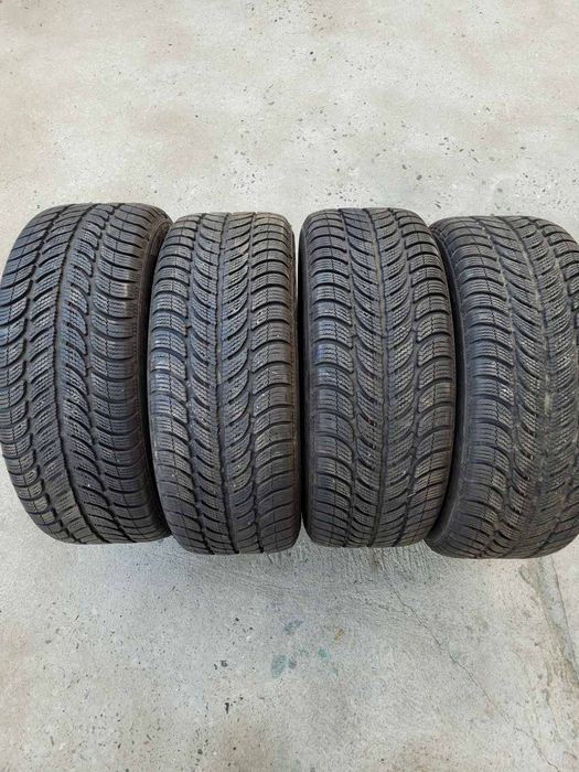 Komplet opon zimowych Dębica Frigo 205/55R16 7mm
