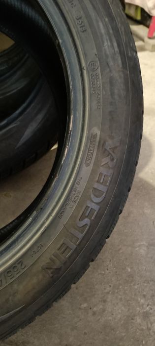 Шини зимові 255/55 R18 VREDESTEIN 2018р