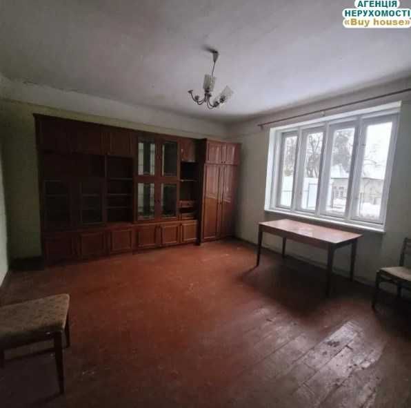 Продаж будинку дешево під реконструкцію