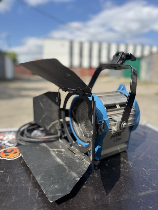Lampa filmowa Arri 650w