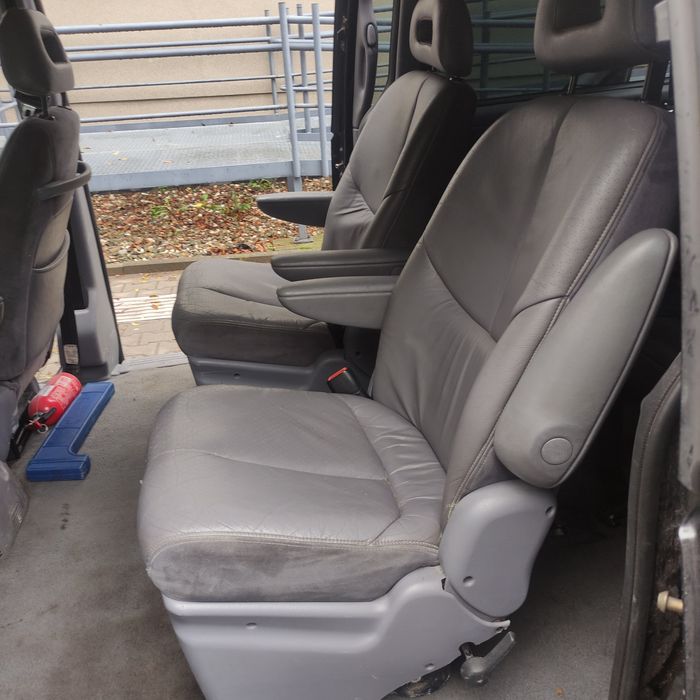 Chrysler Grand Voyager 2000r 2.5, 7 osobowy