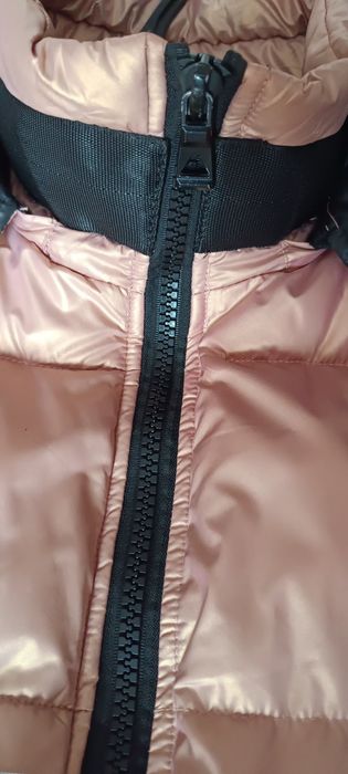 Куртка зимова продам!