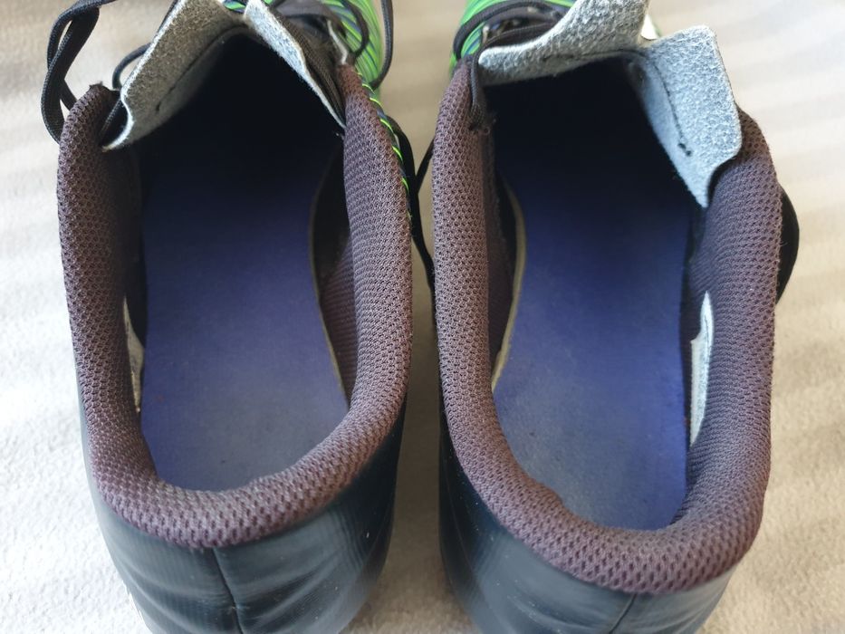 Chuteiras NIKE mercurial