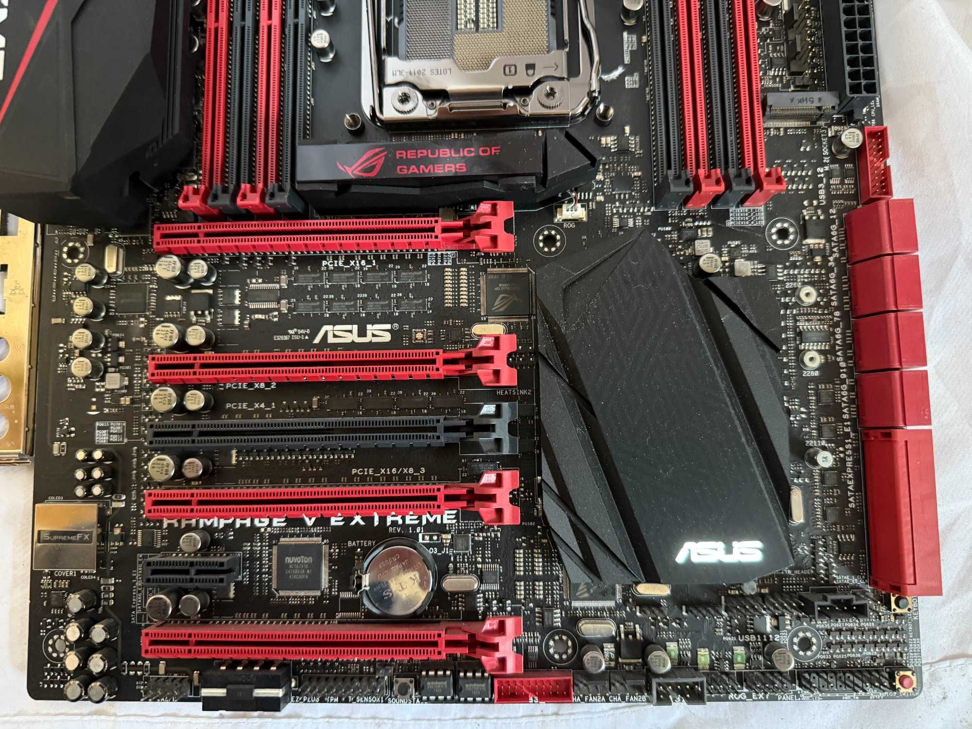 Płyta główna ATX ASUS Rampage V EXTREME/U3.1 LGA 2011-3 TOP E-ATX