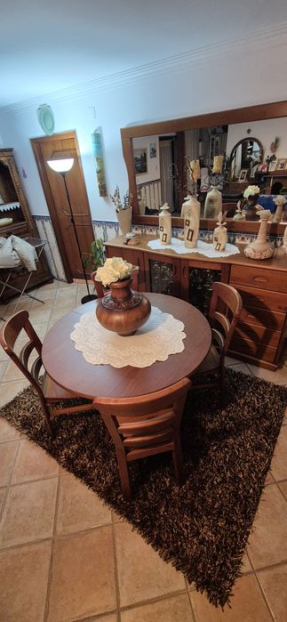 Conjunto de madeira de cerejeira para sala