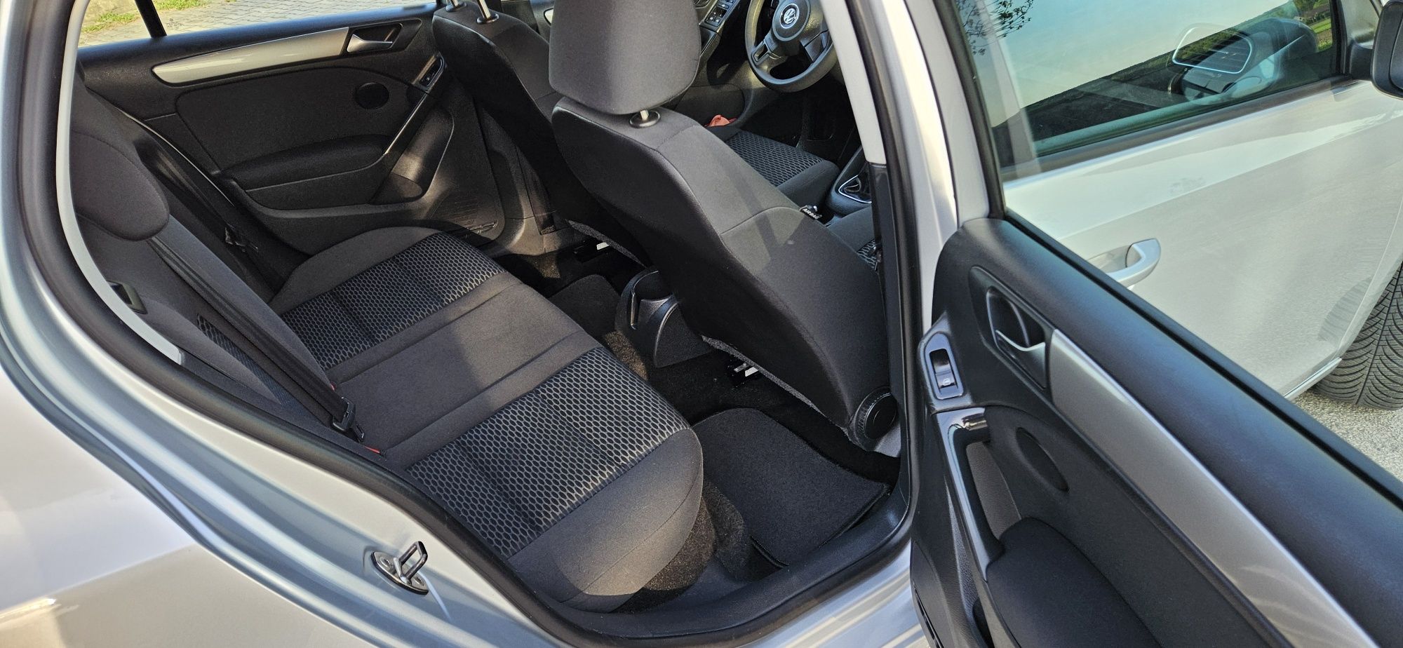 VW GOLF VI 2009 R 1.4 MPI.KlimaTronik.Navi.Czujniki.Niemcy.ZADBANY..