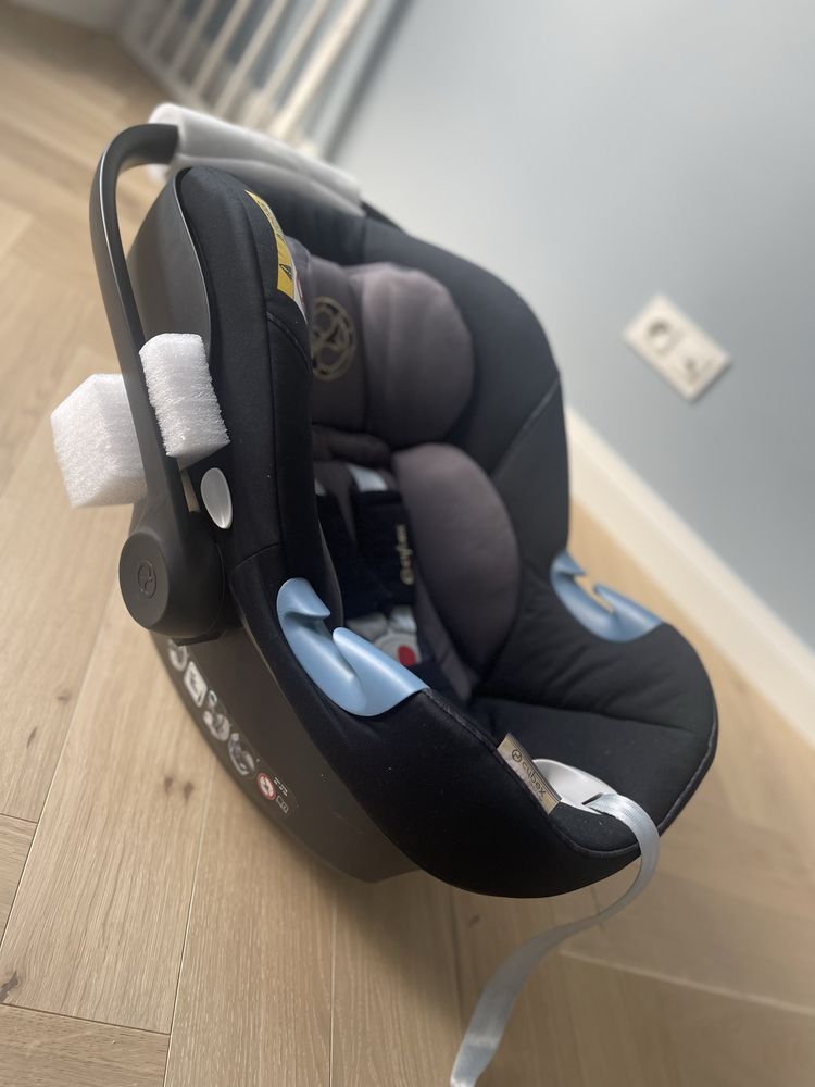 Cybex Aton M i-size