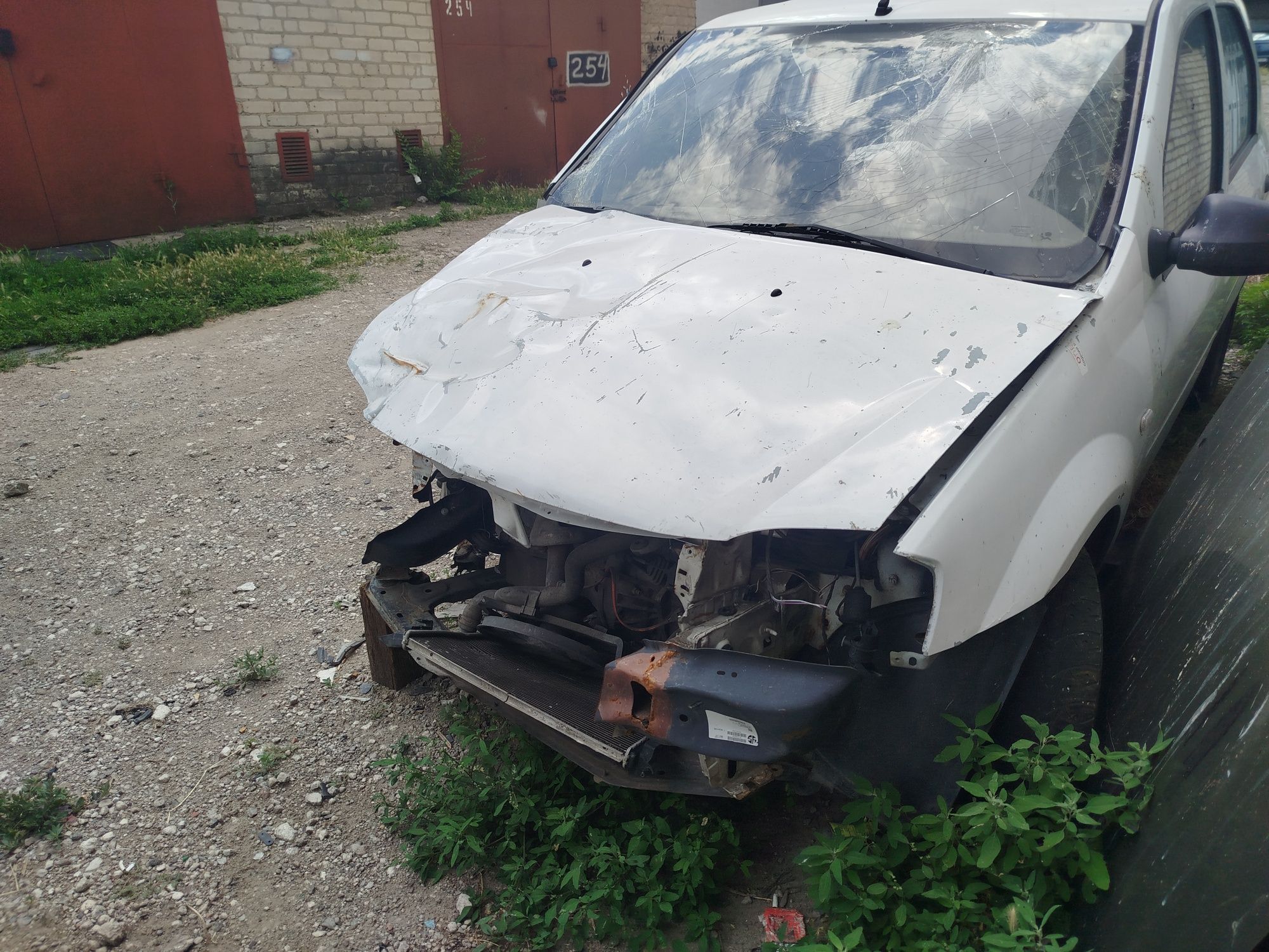 Dacia logan торг