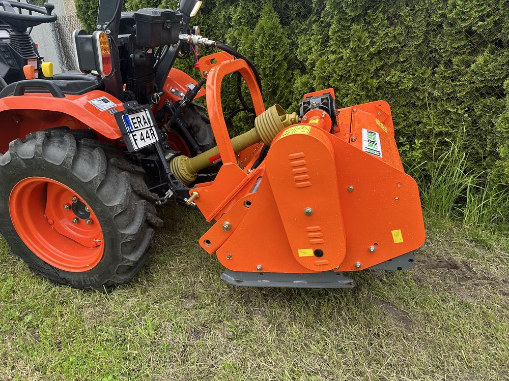 Kosiarka bijakowa koszenie mulczowanie trawy wynajem traktor