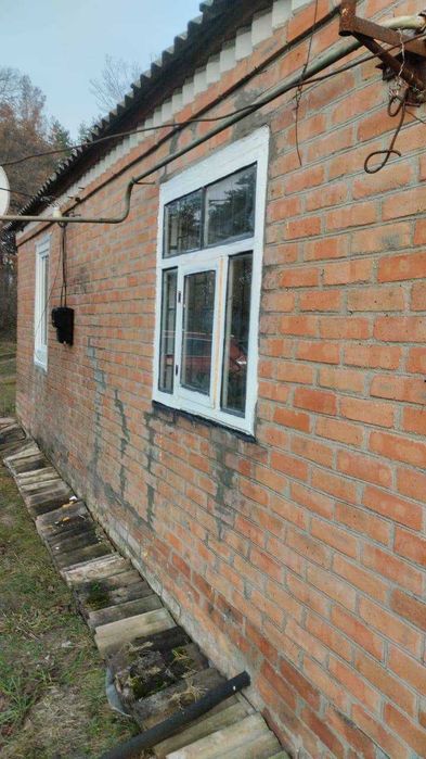 Будинок в селі Писарівка Полтавської області