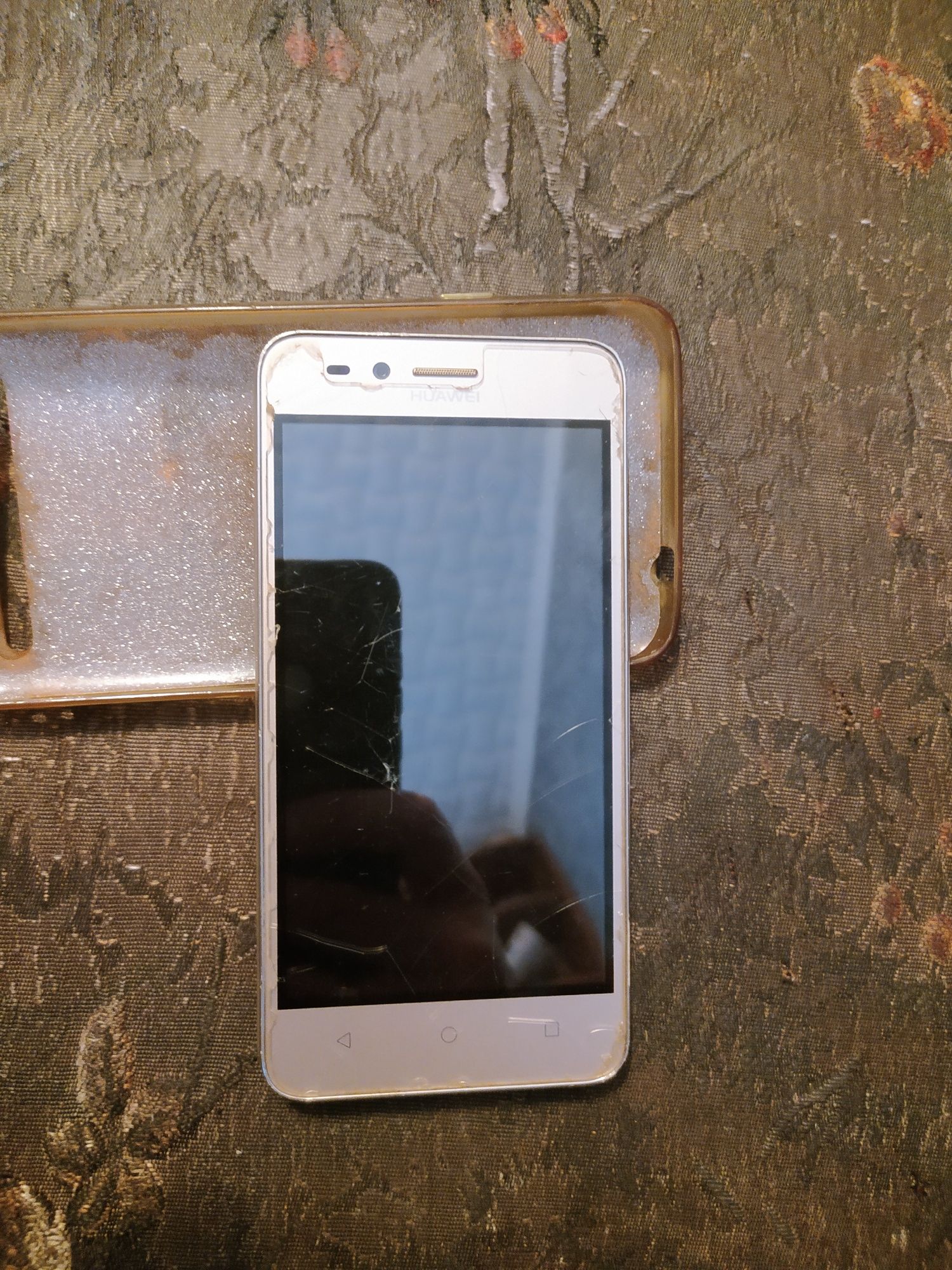 Смартфон Huawei u22 (y3-ii) старий телефон