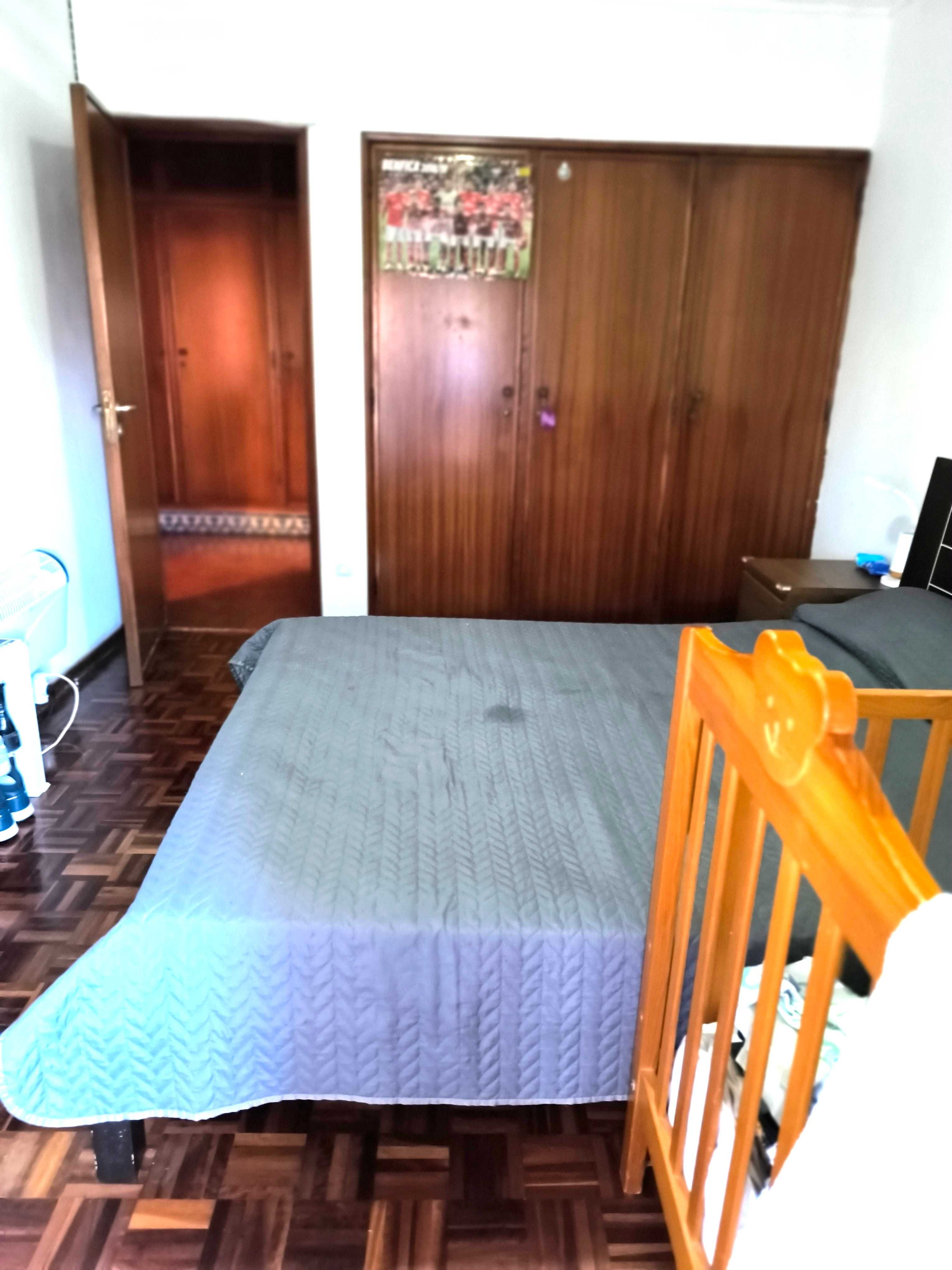Apartamento T3 Agualva no bairro , Monte da Tapada remodelado.