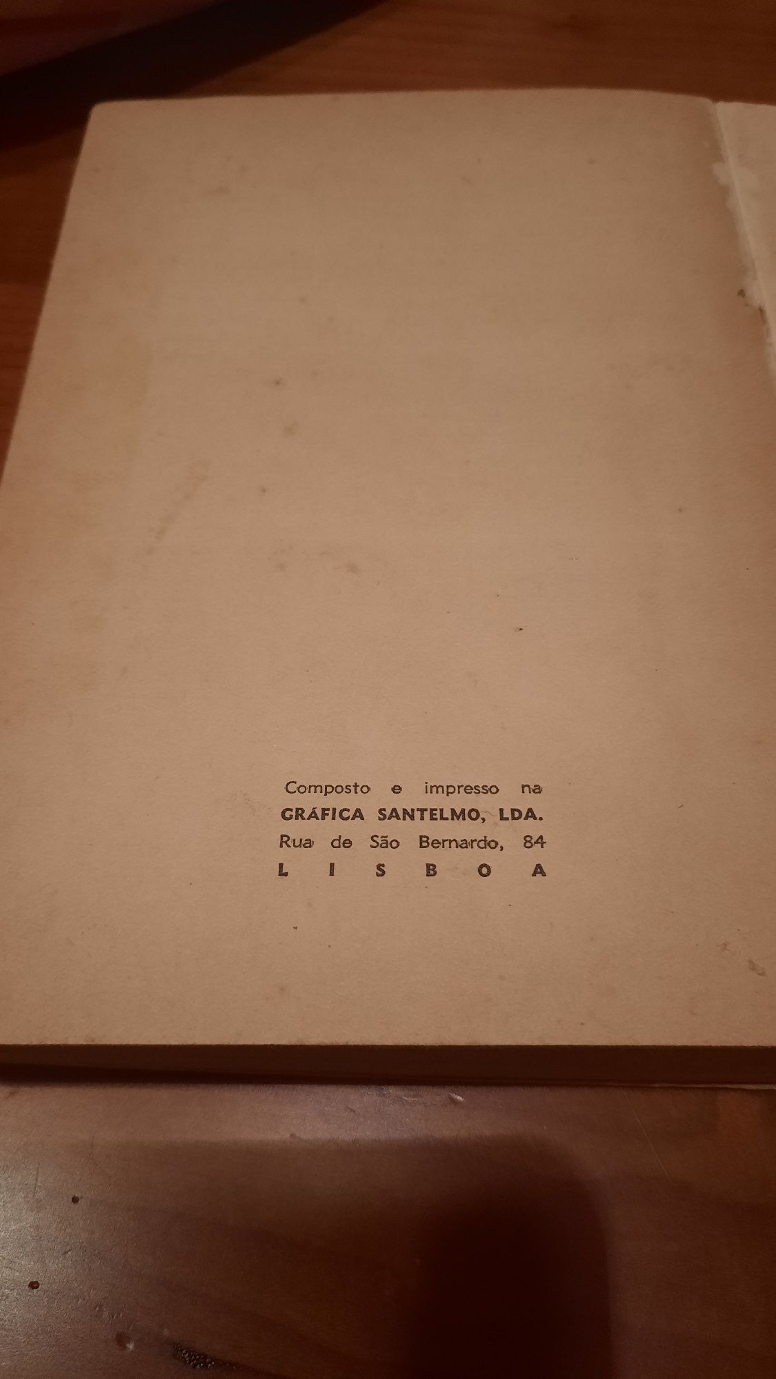 Escada partida Luís de Carvalho e Oliveira