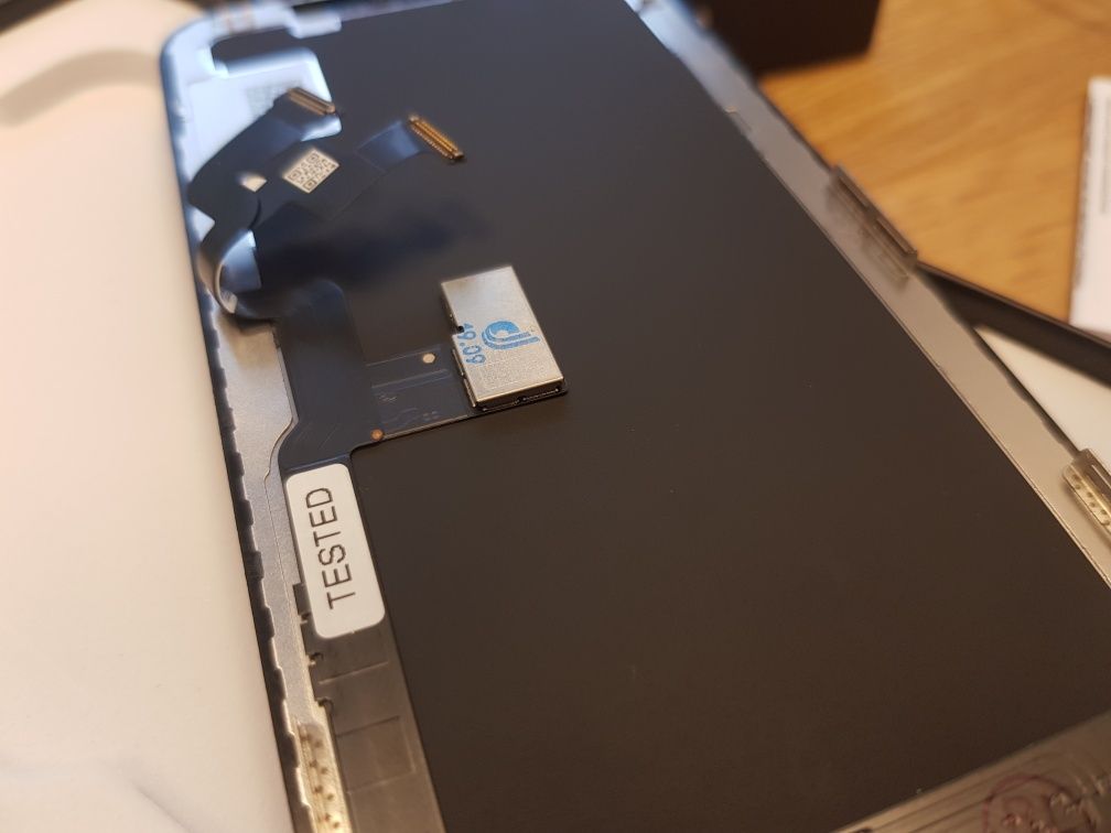 LCD wyświetlacz szybka dotyk iPhone x wymiana w cenie Tamka 22/24