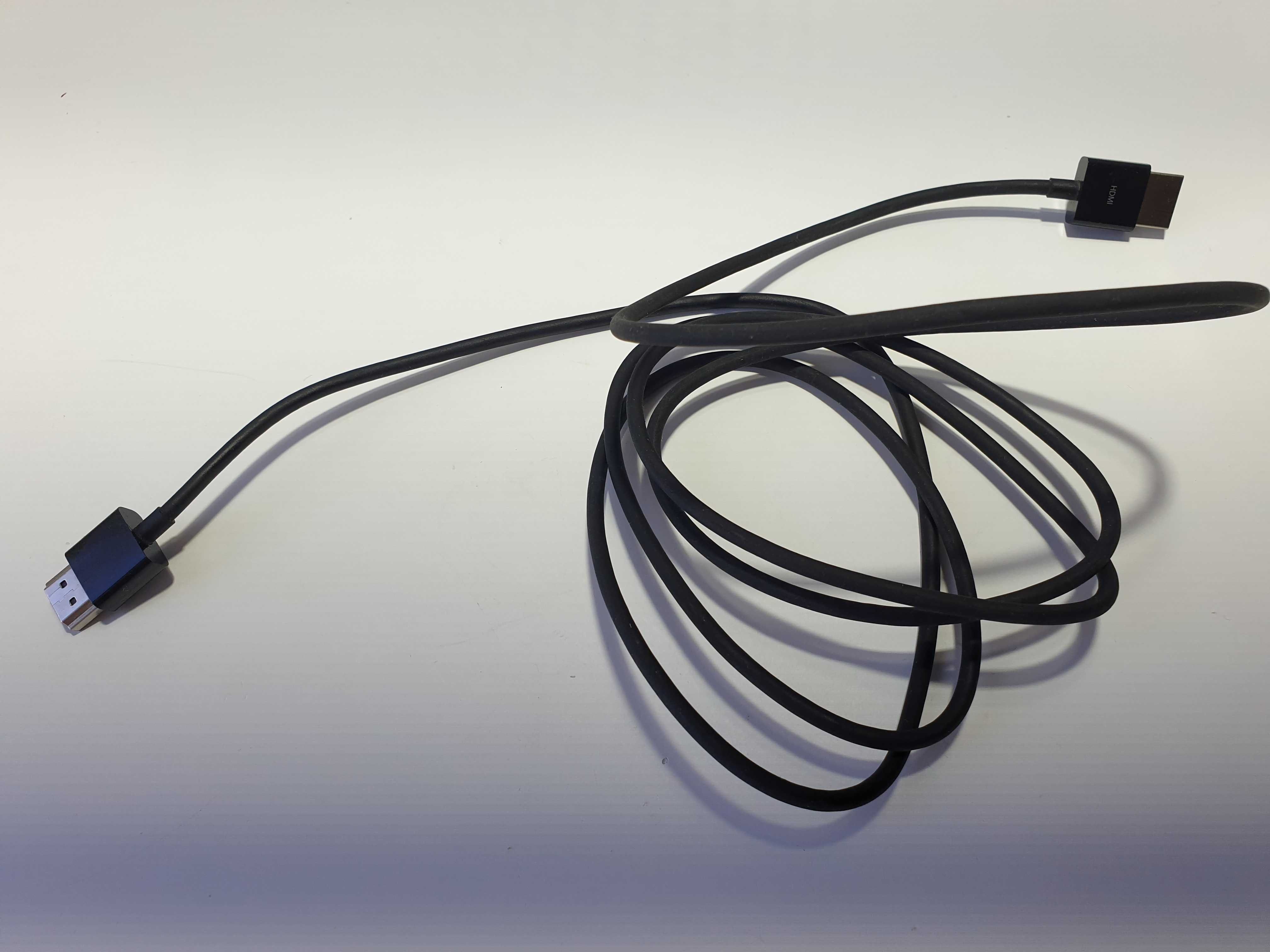 Apple HDMI to HDMI  1.8m (MC838)