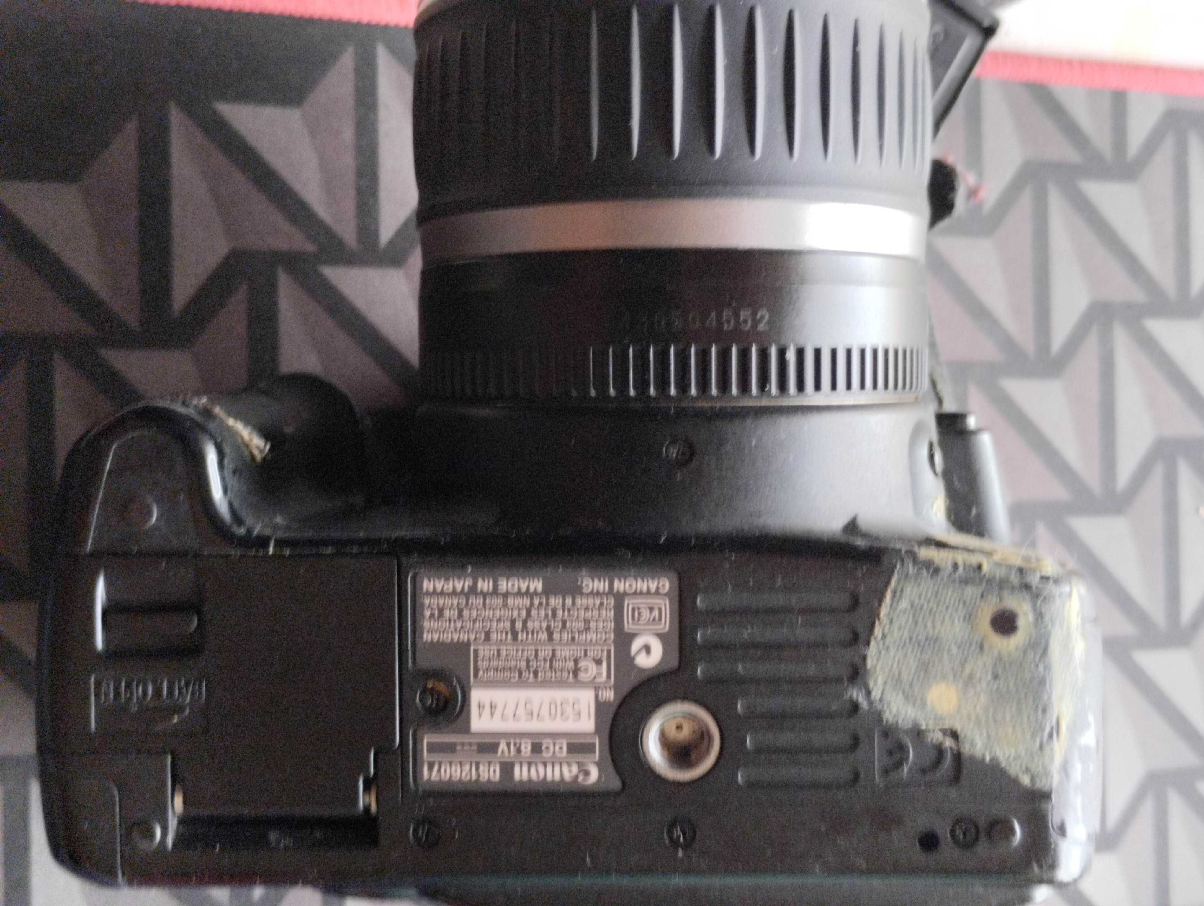 Canon EOS 350D a necessitar de manutenção/reparação