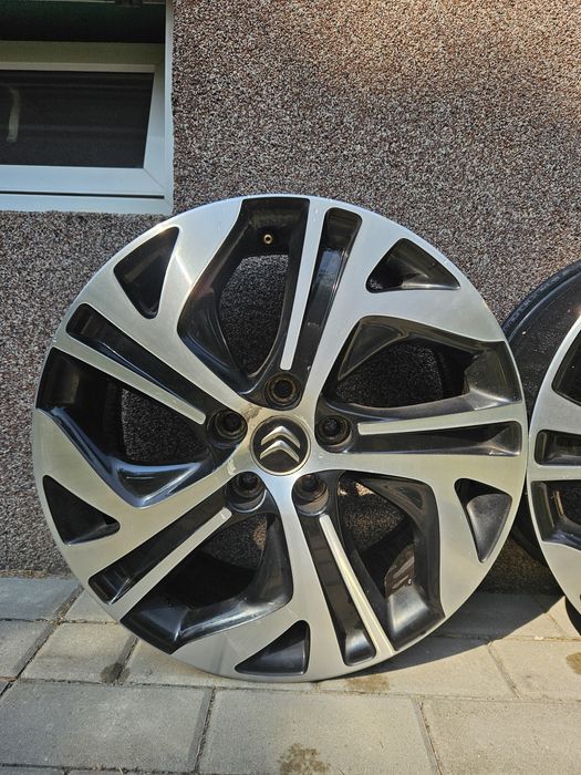 Alufelgi Citroen Renault Peugeot 17 " cali 5x108 ET50 508 C4 C3 308 DS