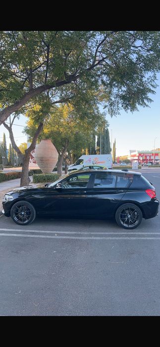 BMW série 1 , ano 2017 versão D Edynamics adiantáveis