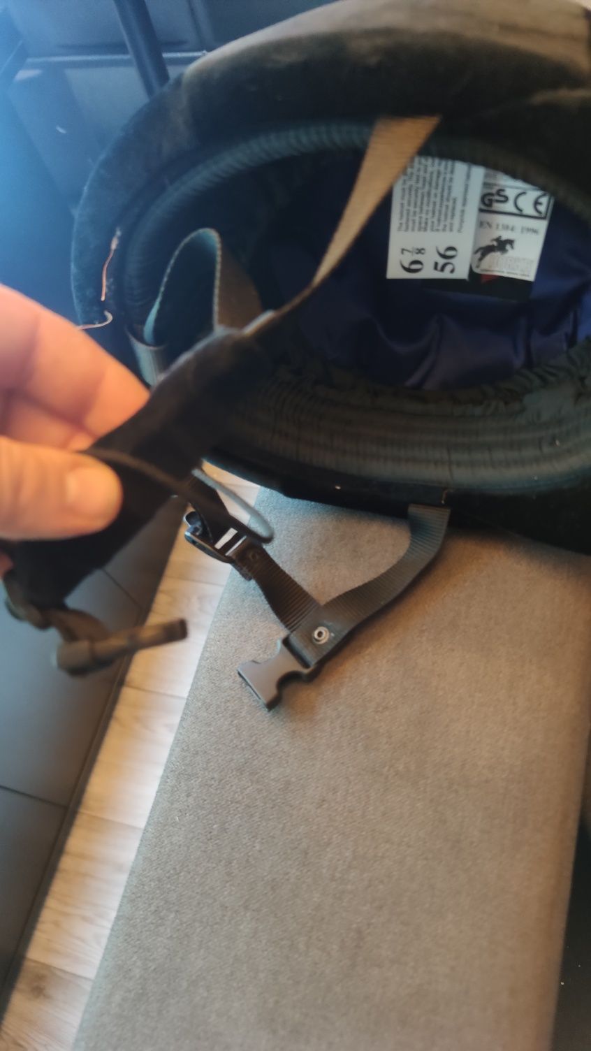 Toczek kask jeździecki horkagratis rekawice