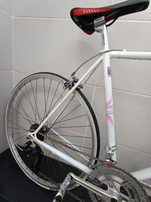 Bicicleta de Estrada Antiga –  Excelente Estado