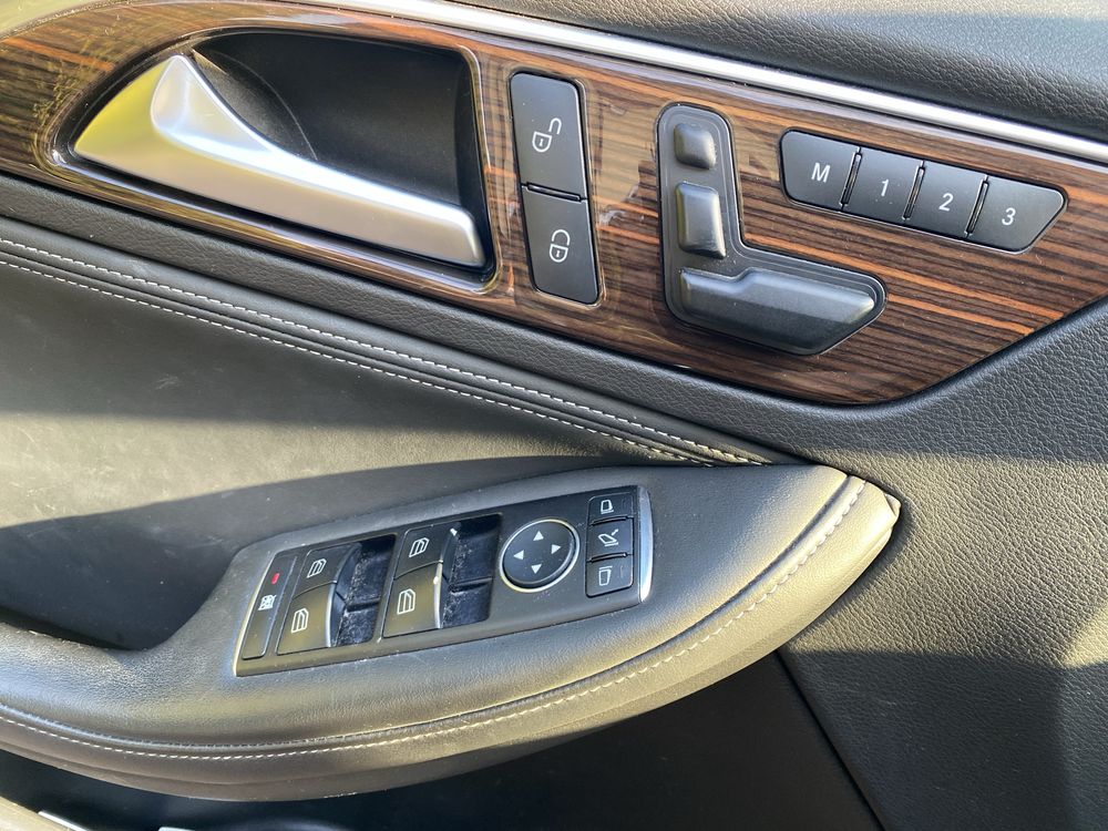 Sprzedam INFINITI Q30 mozliwosc zamiany