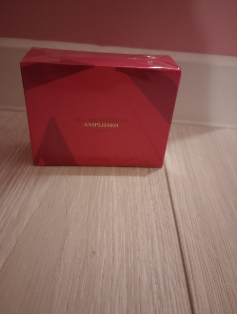Perfumy All or Nothing damskie różowe